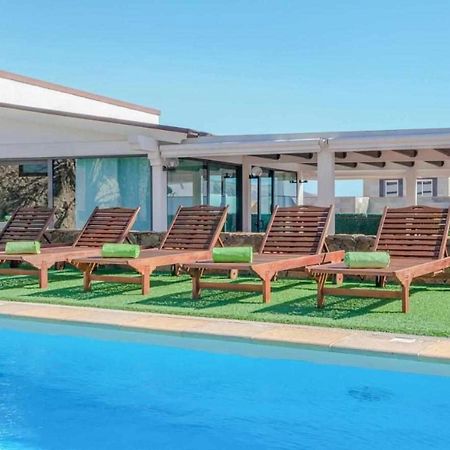 Villa Cobas Con Piscina Y Privada Triquivijate 外观 照片