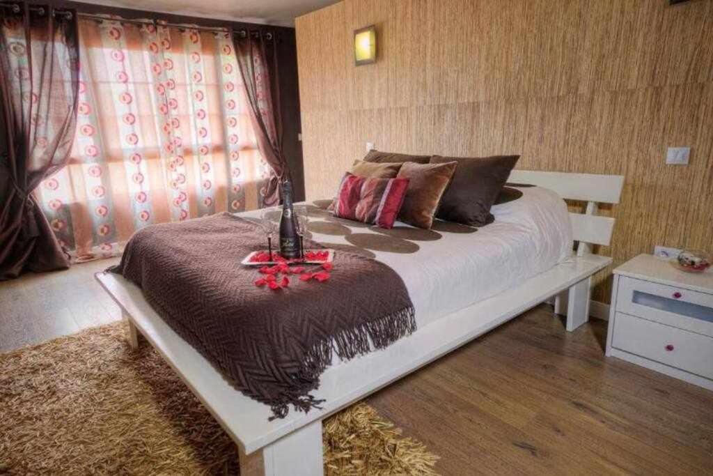 Villa Cobas Con Piscina Y Privada Triquivijate 外观 照片