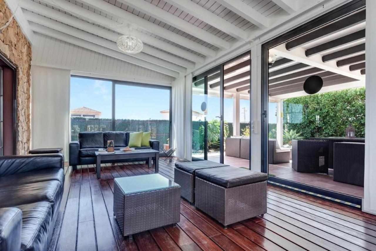 Villa Cobas Con Piscina Y Privada Triquivijate 外观 照片